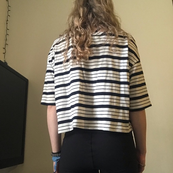 Cropped T - Picture 3 of 5